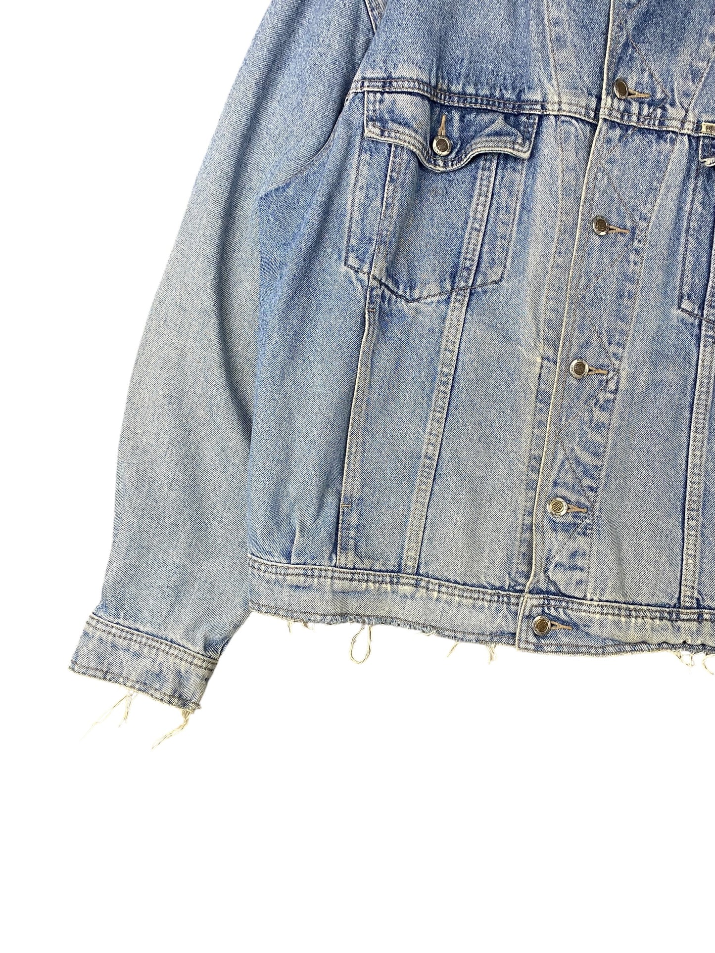 DENIM JACKET